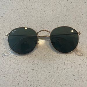 Ray-Ban Gold Round Metal Sunglasses